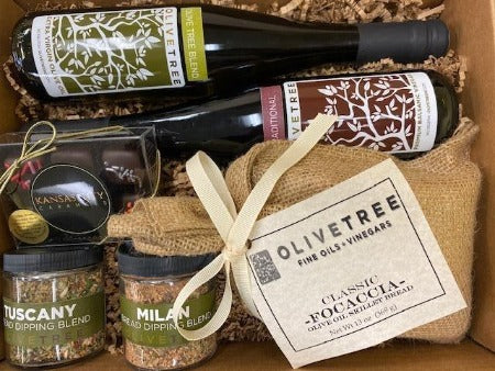 Deluxe Favorites Gift Box
